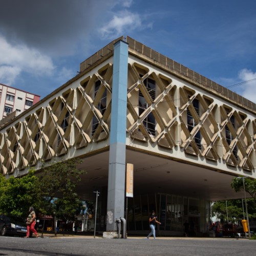 Biblioteca Municipal de Volta Redonda comemora 69 anos com programação cultural